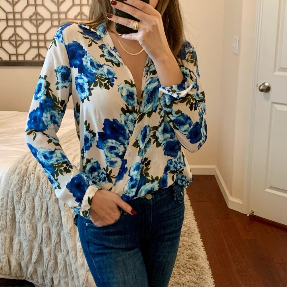FOREVER 21 Floral Collared Blouse Cream/Blue
